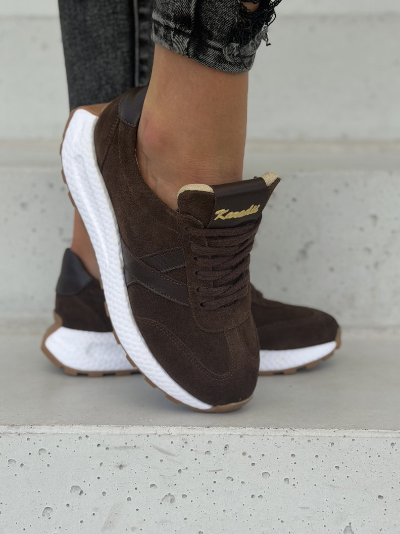 Lekkie sneakersy damskie KAZADII AMANI choco suede polska produkcja - obrazek 5