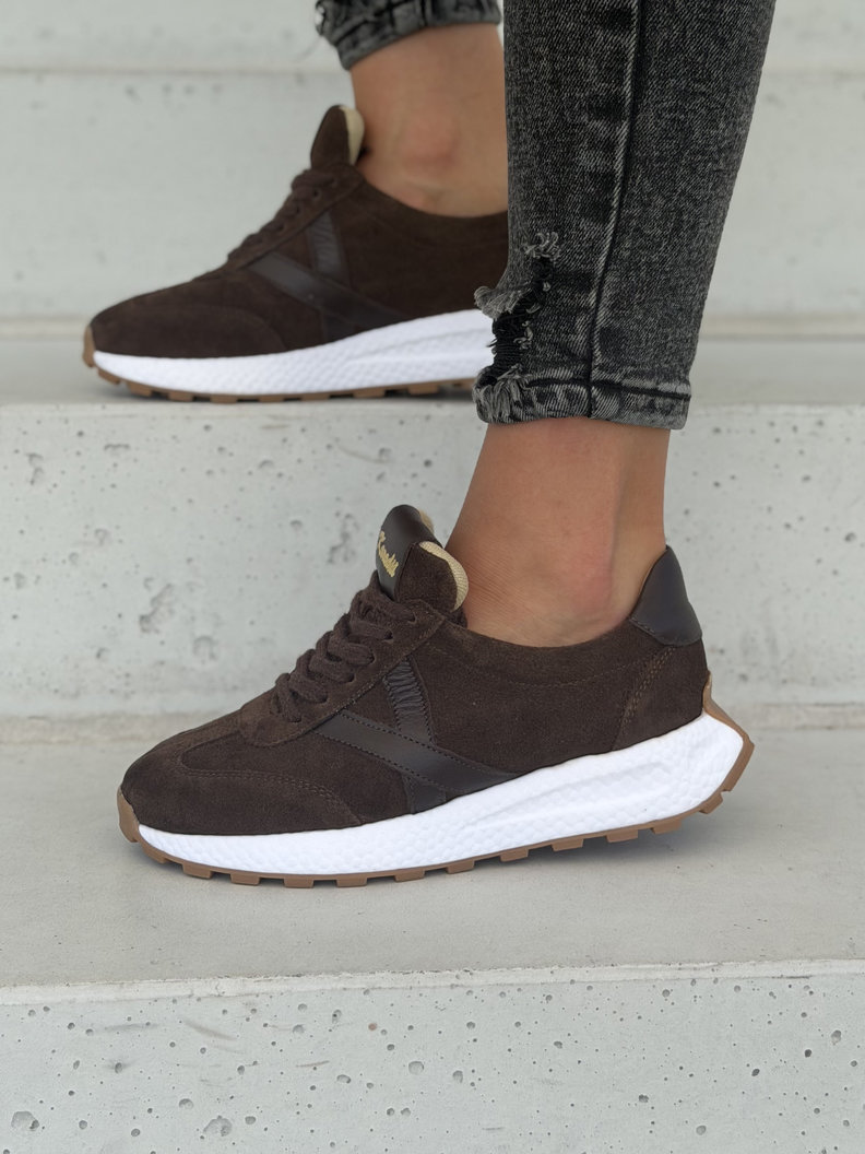 Lekkie sneakersy damskie KAZADII AMANI choco suede polska produkcja - obrazek 6
