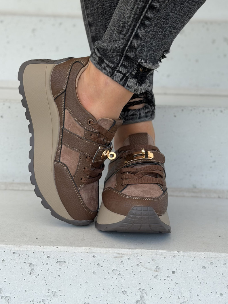 Sneakersy damskie LAMIA coffee z ozdobną klamrą skóra naturalna