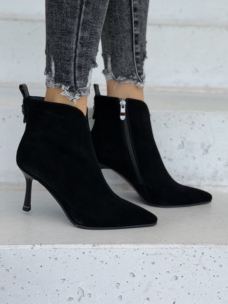 Skórzane ocieplane botki na obcasie IZARRA BLACK SUEDE - obrazek 4