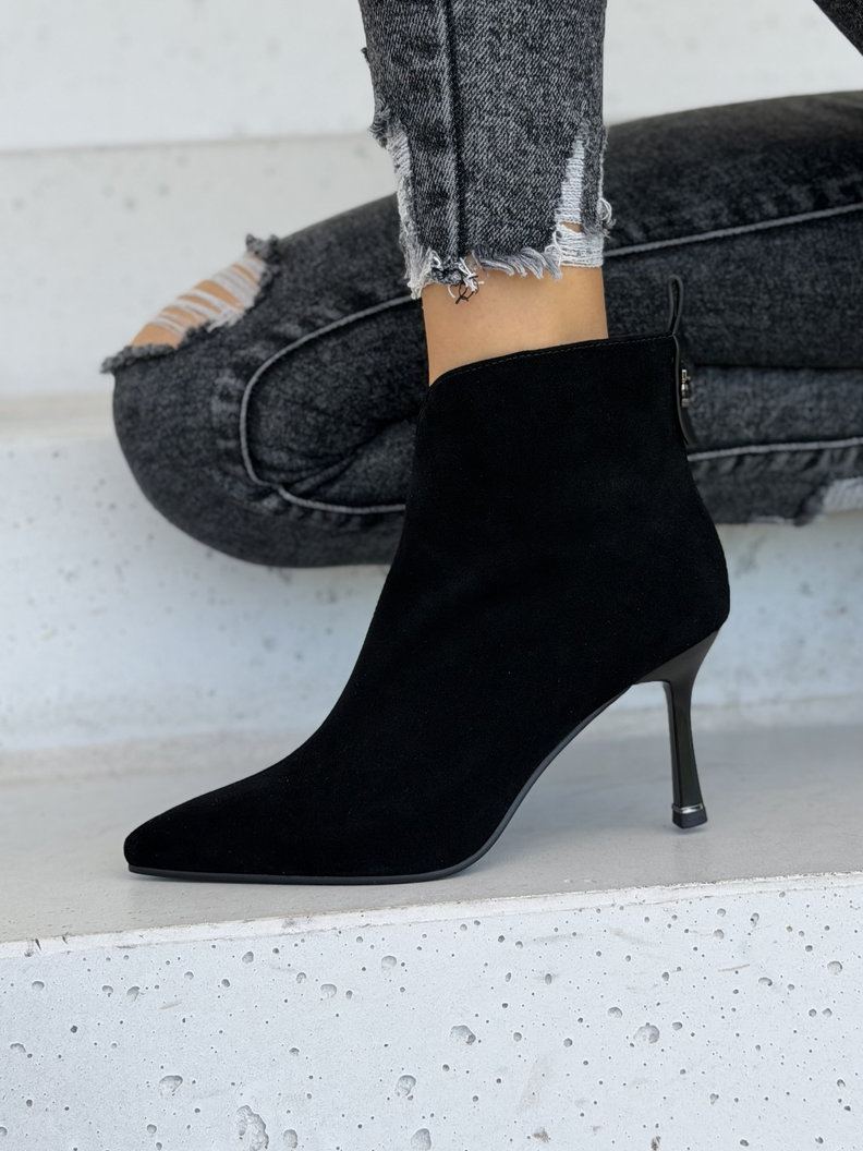 Skórzane ocieplane botki na obcasie IZARRA BLACK SUEDE - obrazek 5