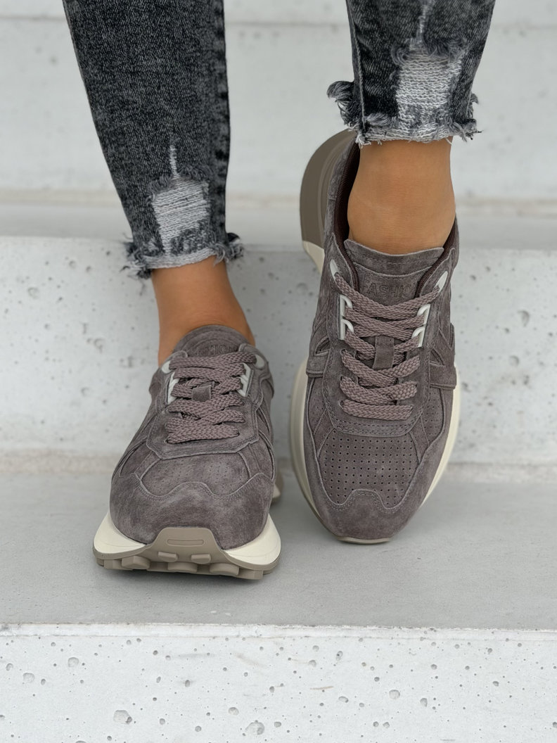 Skórzane sneakersy VELARO CHOCO na wyższej podeszwie - obrazek 7