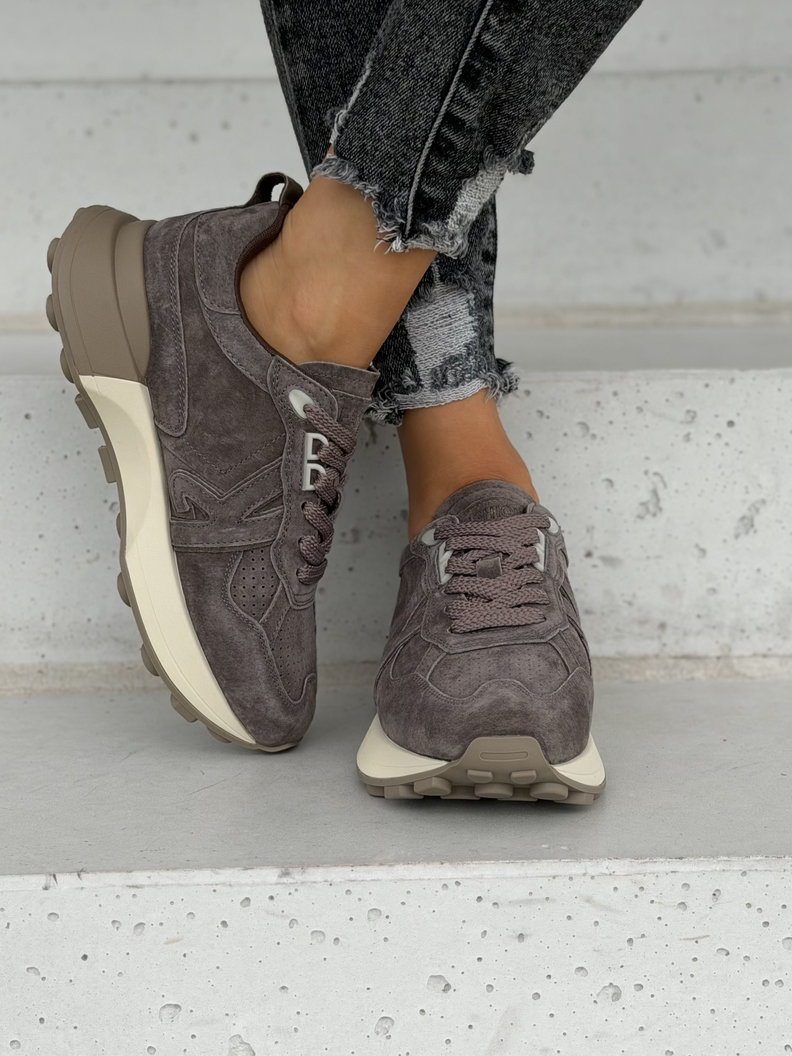 Skórzane sneakersy VELARO CHOCO na wyższej podeszwie - obrazek 3