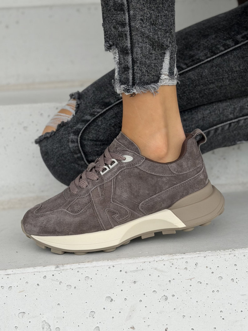 Skórzane sneakersy VELARO CHOCO na wyższej podeszwie