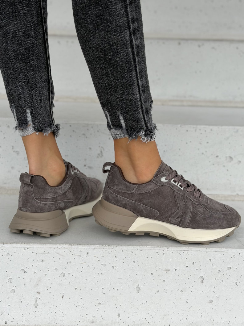 Skórzane sneakersy VELARO CHOCO na wyższej podeszwie - obrazek 6