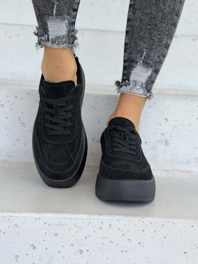 Skórzane trampki SAVERO BLACK na wyższej podeszwie - obrazek 7